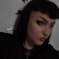Patkós Laura